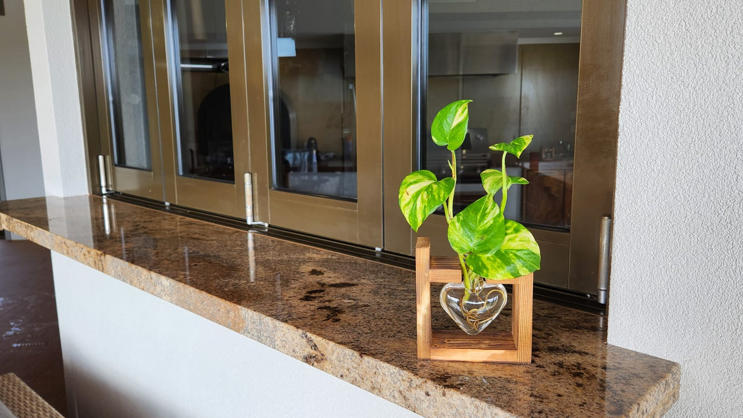 Heart Shaped Vase & Stand